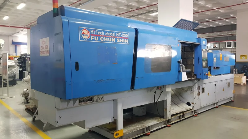 Fu Chun Shin (FCS) HT 250 PLASTİK ENJEKSİYON MAKİNESİ