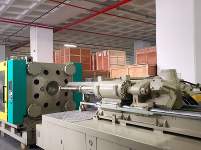 YIZUMİ 650 TON PLASTİK ENJEKSİYON MAKİNESİ - 4