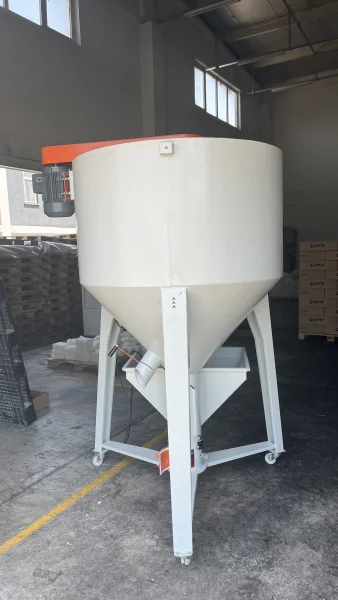 Plastik karıştırma makinası 