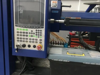 Plastik enjeksiyon makinesi 200 tonluk HAITAI - 4
