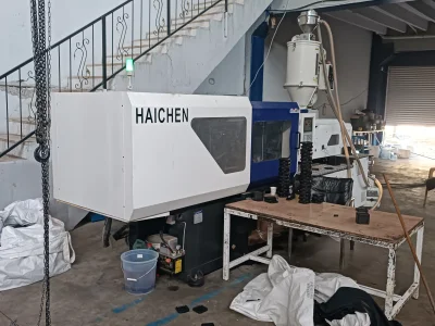 2022 MODEL HAİCHEN MARKA 140 TONLUK ENJEKSİYEN MAKİNASI - 2